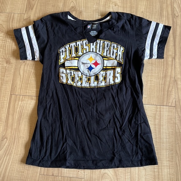 (3) size S womens Steelers shirts - Picture 4 of 9